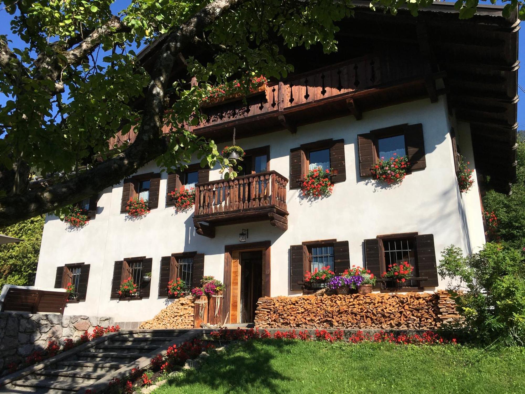 B&B Rossodisera Domegge di Cadore Exterior photo